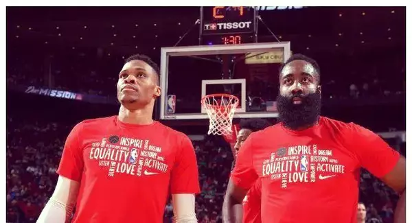 火箭队史最佳阵容十二人