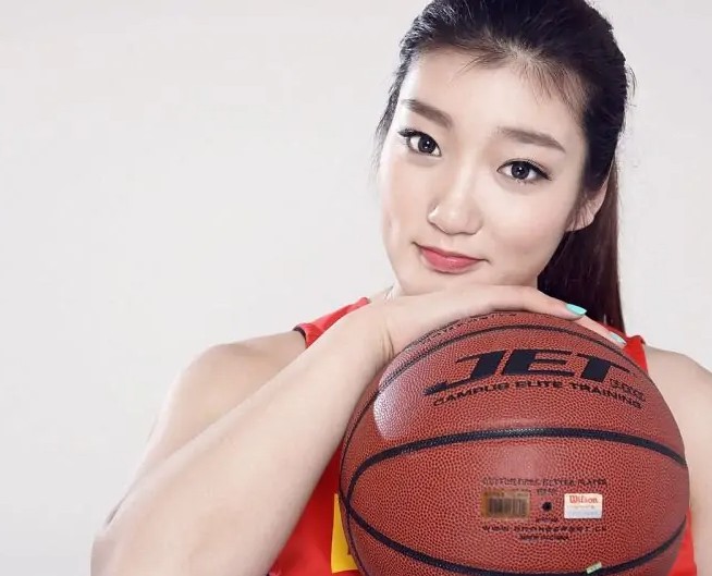 李梦-中国职业女子篮球运动员详细介绍