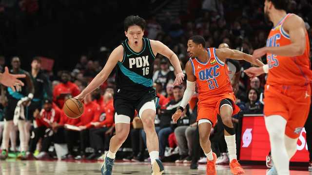 朱芳雨更是一语道破小杨<a href=/basketball-live/nba-live/ target=_blank class=infotextkey>NBA</a>未来境况，连百分之一的可能都达不到！太敢说