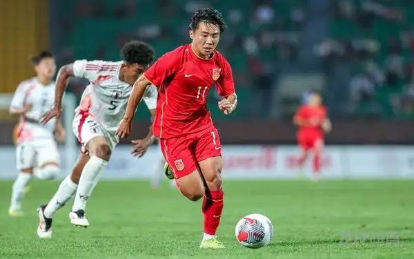 14-0!U16国足狂胜东帝汶,三人戴帽创纪录,强队气质藏不住